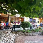Pinzgauerhof By Alpeffect Отель 3*