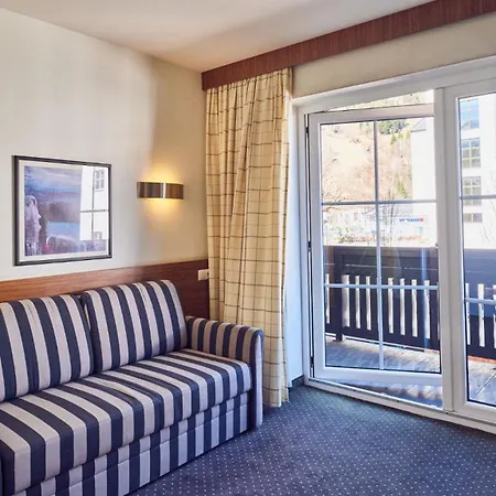 Pinzgauerhof By Alpeffect Hotel 3*